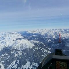 Flugwegposition um 13:01:20: Aufgenommen in der Nähe von Gemeinde Zellberg, Österreich in 4148 Meter